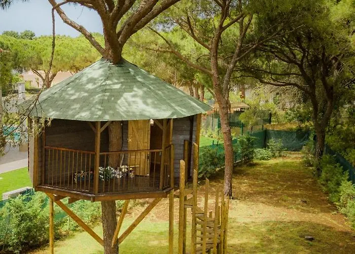 Portuguese Mansion Close To Marina, Golf And Beach. *