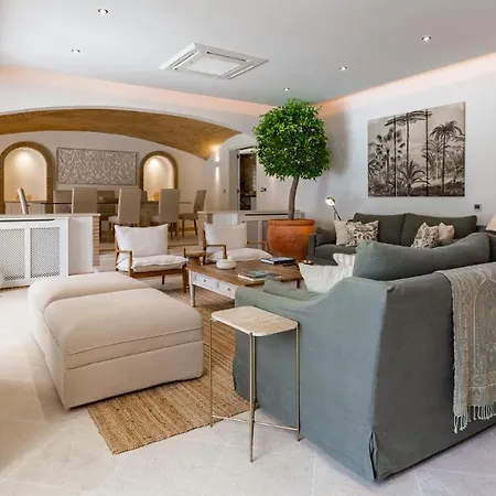 Portuguese Mansion Close To Marina, Golf And Beach. 别墅 维拉摩拉