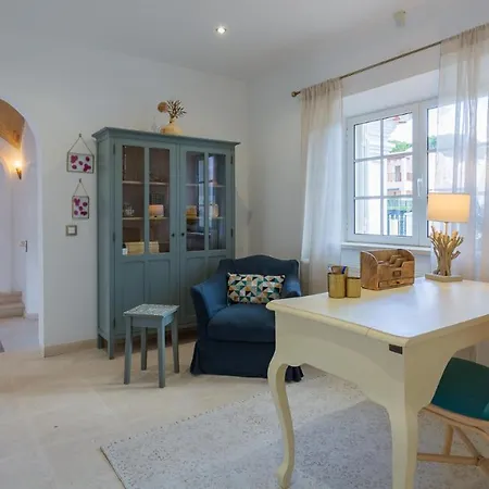 Vila Portuguese Mansion Close To Marina, Golf And Beach.