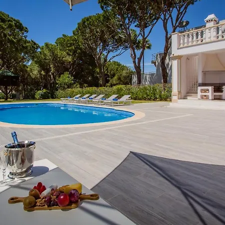 Portuguese Mansion Close To Marina, Golf And Beach. *
