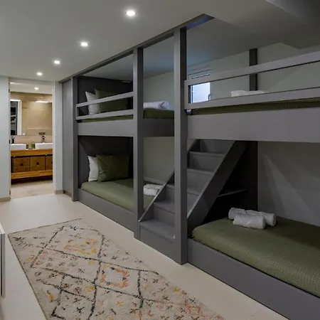 Вилла Portuguese Mansion Close To Marina, Golf And Beach. *